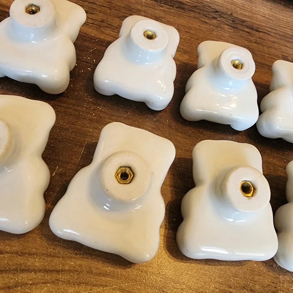 Teddy Bear Pewter Knobs Drawer Pulls Lot of 8 Light Blue Bowtie 2" x 1.5" New - Picture 6 of 8